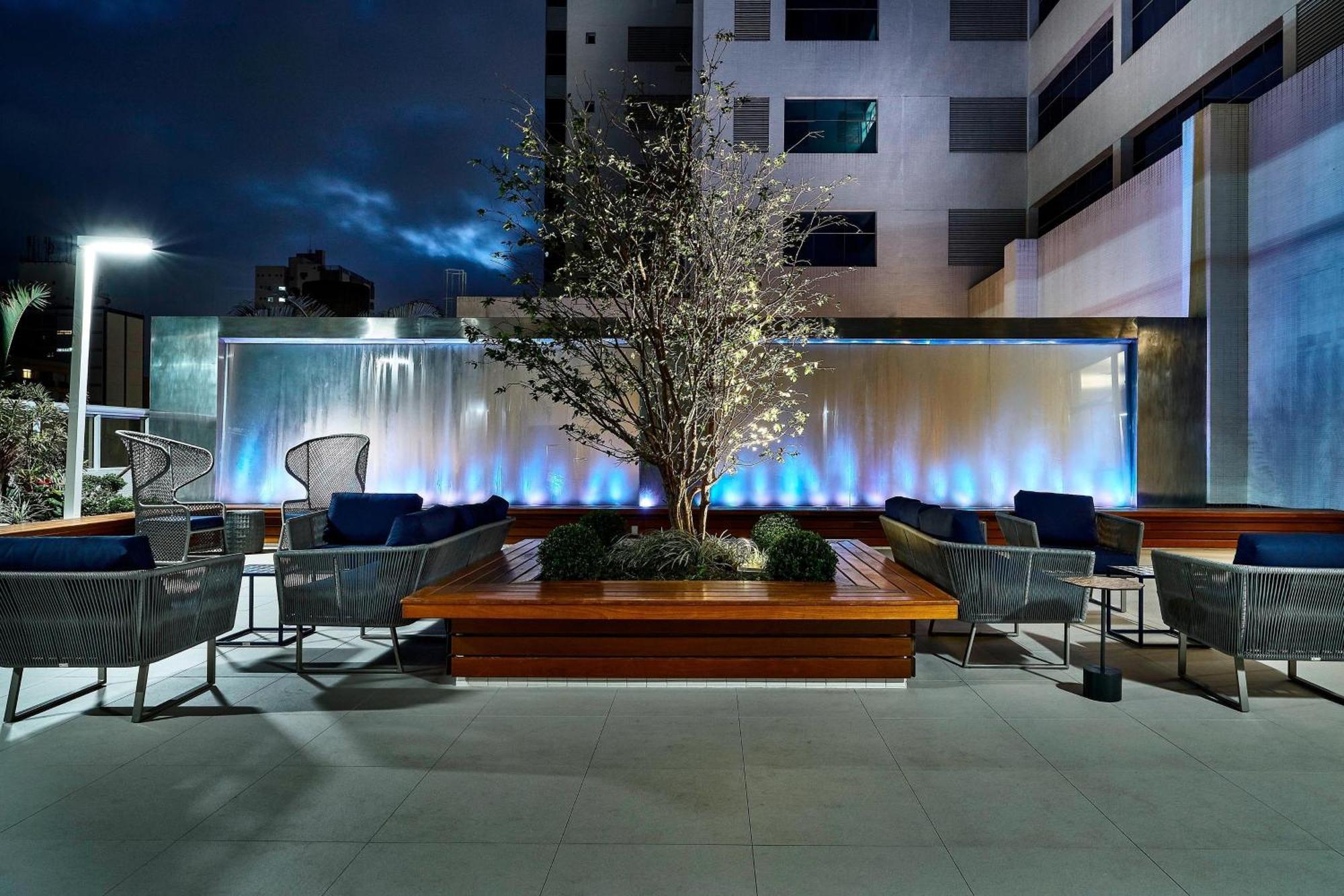 โรงแรมเชอราตัน ซันโตส ภายนอก รูปภาพ The Sky Bar