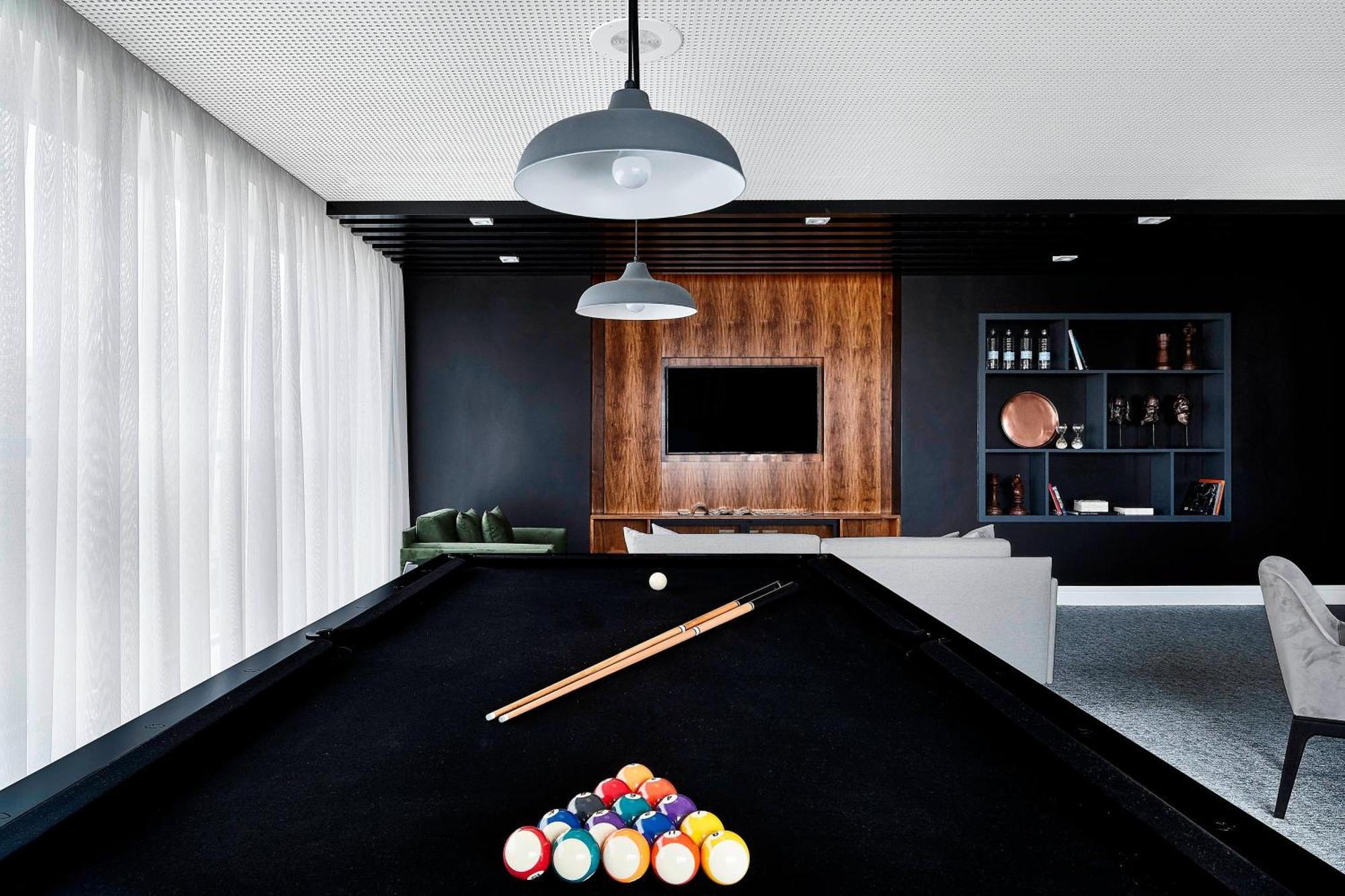 โรงแรมเชอราตัน ซันโตส ภายนอก รูปภาพ The pool table at the home of the 2016 winner